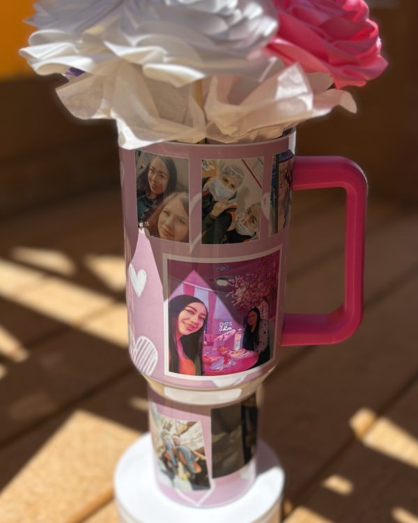 Personalized Cup Bouquet — Eternal Roses